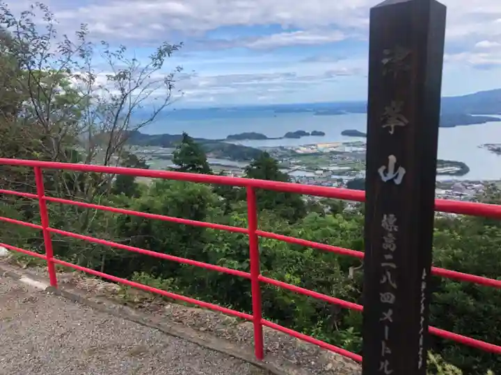 津峯神社の景色
