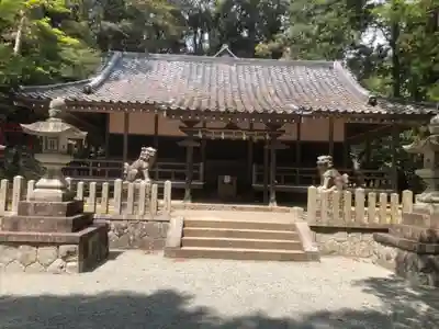 多太神社の本殿・本堂