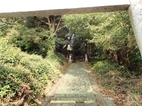 阿麻氐留神社の建物その他