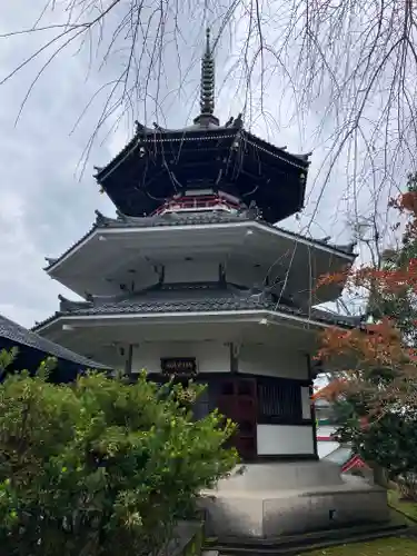 金峯山寺の塔
