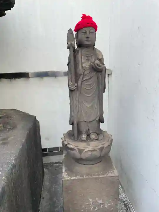 重願寺の{uncategorized: "未分類", other: "その他", undefined: "問題あり", building: "その他建物", grave: "お墓", sacred_gate: "鳥居", guardian: "狛犬", statue: "像", buddha: "仏像", history: "歴史", nature: "自然", garden: "庭園", animal: "動物", pagoda: "塔", temizu: "手水舎", mountain_gate: "山門・神門", sanctuary: "本殿・本堂", subordinate: "末社・摂社", art: "芸術", scenery: "景色", jizo: "地蔵", ema: "絵馬", goshuin: "御朱印", omikuji: "おみくじ", items: "授与品その他", amulet: "お守り", goshuincho: "御朱印帳", eats: "食事", festival: "お祭り", votive_dance: "神楽", shichigosan: "七五三参", wedding: "結婚式", experience: "体験その他", initially: "初詣", around: "周辺", anti_infection: "感染症対策"}