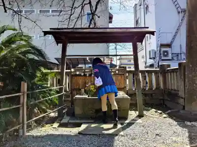 鴨島八幡神社の手水舎