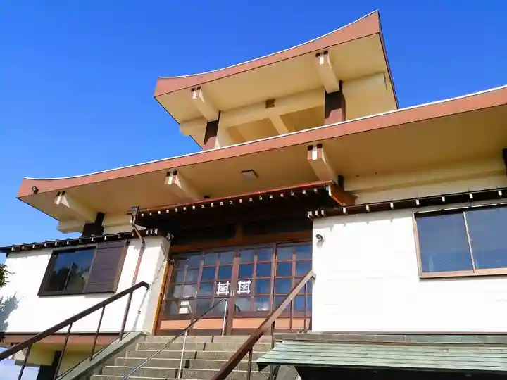 寛良寺の本殿・本堂