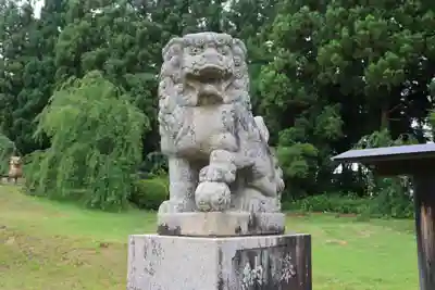 居多神社の狛犬