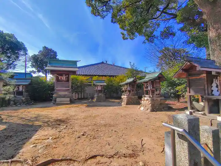 稲木神社(寄木町)の末社・摂社