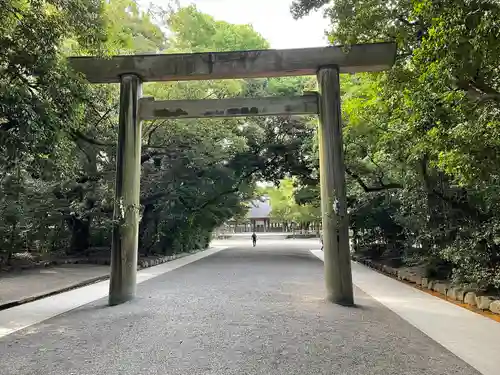 熱田神宮の鳥居