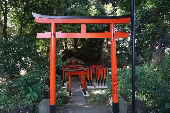 澤蔵司稲荷(慈眼院)の鳥居