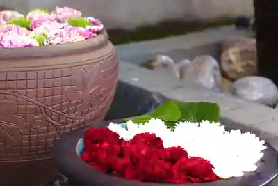 上尾御嶽神社の手水舎