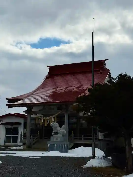 本別稲荷神社の{uncategorized: "未分類", other: "その他", undefined: "問題あり", building: "その他建物", grave: "お墓", sacred_gate: "鳥居", guardian: "狛犬", statue: "像", buddha: "仏像", history: "歴史", nature: "自然", garden: "庭園", animal: "動物", pagoda: "塔", temizu: "手水舎", mountain_gate: "山門・神門", sanctuary: "本殿・本堂", subordinate: "末社・摂社", art: "芸術", scenery: "景色", jizo: "地蔵", ema: "絵馬", goshuin: "御朱印", omikuji: "おみくじ", items: "授与品その他", amulet: "お守り", goshuincho: "御朱印帳", eats: "食事", festival: "お祭り", votive_dance: "神楽", shichigosan: "七五三参", wedding: "結婚式", experience: "体験その他", initially: "初詣", around: "周辺", anti_infection: "感染症対策"}