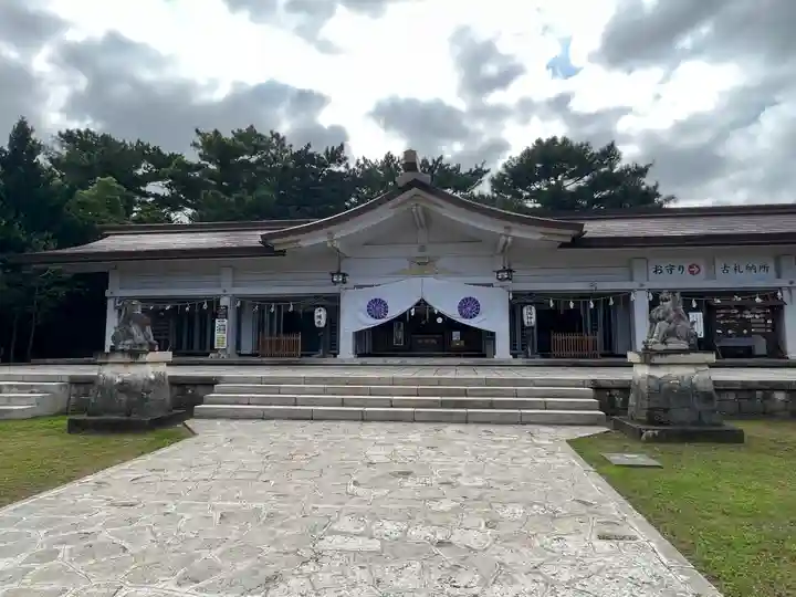 沖縄県護国神社(沖縄県)