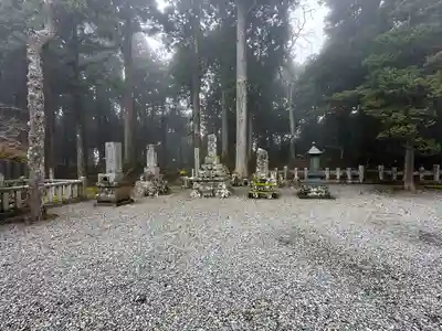 身延山奥之院思親閣(山梨県)