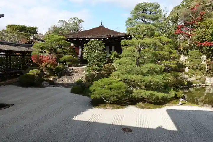 仁和寺の庭園