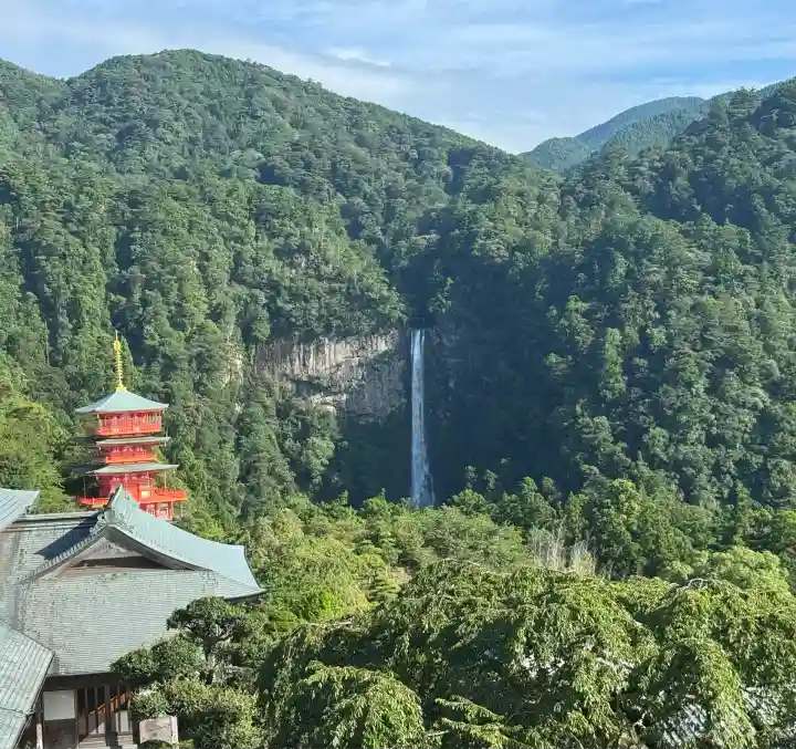 熊野那智大社(和歌山県)