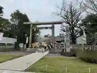 浅草神社の{uncategorized: "未分類", other: "その他", undefined: "問題あり", building: "その他建物", grave: "お墓", sacred_gate: "鳥居", guardian: "狛犬", statue: "像", buddha: "仏像", history: "歴史", nature: "自然", garden: "庭園", animal: "動物", pagoda: "塔", temizu: "手水舎", mountain_gate: "山門・神門", sanctuary: "本殿・本堂", subordinate: "末社・摂社", art: "芸術", scenery: "景色", jizo: "地蔵", ema: "絵馬", goshuin: "御朱印", omikuji: "おみくじ", items: "授与品その他", amulet: "お守り", goshuincho: "御朱印帳", eats: "食事", festival: "お祭り", votive_dance: "神楽", shichigosan: "七五三参", wedding: "結婚式", experience: "体験その他", initially: "初詣", around: "周辺", anti_infection: "感染症対策"}