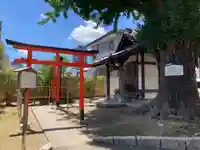 稼穡稲荷社の鳥居