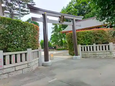 中野沼袋氷川神社の鳥居
