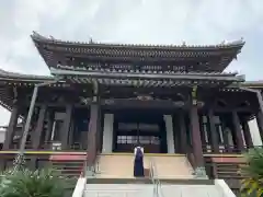 浄土宗南命山善光寺の本殿