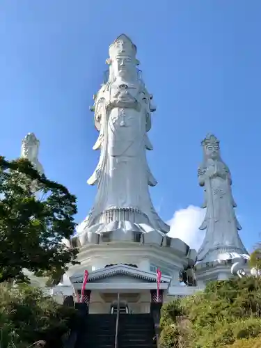 鳥居観音の仏像