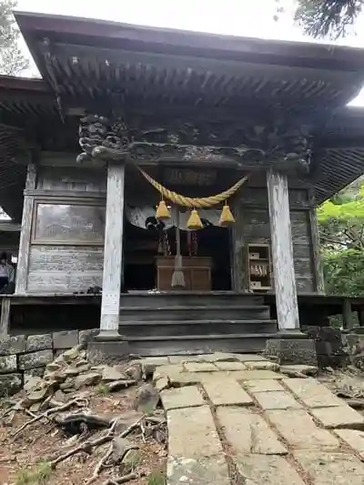 龍興山神社の本殿