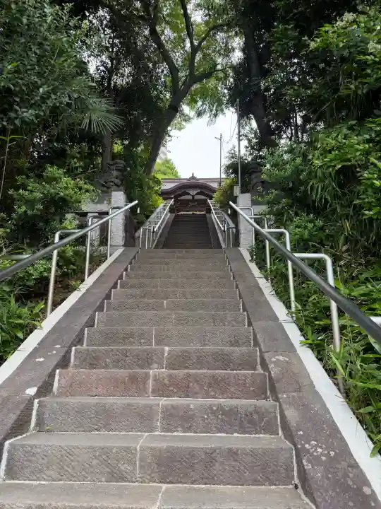 白旗神社(品濃白旗神社)の{uncategorized: "未分類", other: "その他", undefined: "問題あり", building: "その他建物", grave: "お墓", sacred_gate: "鳥居", guardian: "狛犬", statue: "像", buddha: "仏像", history: "歴史", nature: "自然", garden: "庭園", animal: "動物", pagoda: "塔", temizu: "手水舎", mountain_gate: "山門・神門", sanctuary: "本殿・本堂", subordinate: "末社・摂社", art: "芸術", scenery: "景色", jizo: "地蔵", ema: "絵馬", goshuin: "御朱印", omikuji: "おみくじ", items: "授与品その他", amulet: "お守り", goshuincho: "御朱印帳", eats: "食事", festival: "お祭り", votive_dance: "神楽", shichigosan: "七五三参", wedding: "結婚式", experience: "体験その他", initially: "初詣", around: "周辺", anti_infection: "感染症対策"}