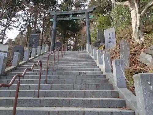 武蔵御嶽神社の鳥居