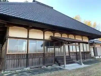 相川寺の本殿