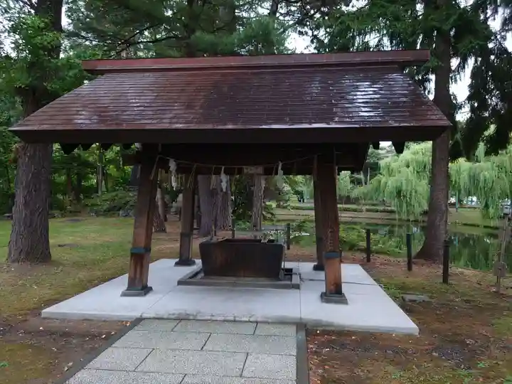 上川神社頓宮の手水舎