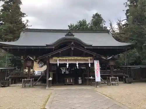 大和神社の本殿・本堂