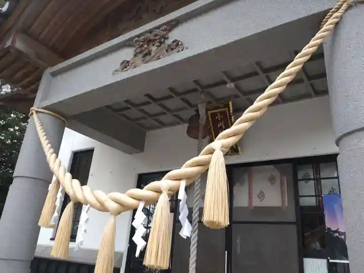 小川神社の本殿・本堂