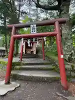 新屋山神社奥宮(山梨県)