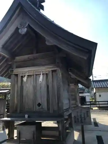 田中神社の本殿