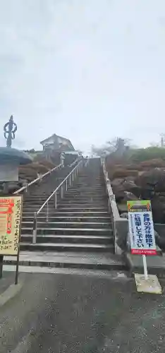 龍光院の{uncategorized: "未分類", other: "その他", undefined: "問題あり", building: "その他建物", grave: "お墓", sacred_gate: "鳥居", guardian: "狛犬", statue: "像", buddha: "仏像", history: "歴史", nature: "自然", garden: "庭園", animal: "動物", pagoda: "塔", temizu: "手水舎", mountain_gate: "山門・神門", sanctuary: "本殿・本堂", subordinate: "末社・摂社", art: "芸術", scenery: "景色", jizo: "地蔵", ema: "絵馬", goshuin: "御朱印", omikuji: "おみくじ", items: "授与品その他", amulet: "お守り", goshuincho: "御朱印帳", eats: "食事", festival: "お祭り", votive_dance: "神楽", shichigosan: "七五三参", wedding: "結婚式", experience: "体験その他", initially: "初詣", around: "周辺", anti_infection: "感染症対策"}