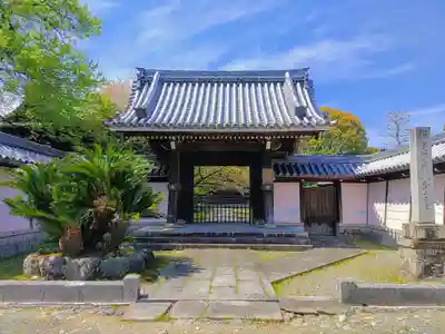 上宮寺の山門・神門