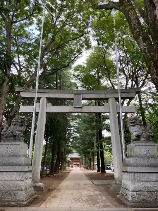 諏訪神社の鳥居