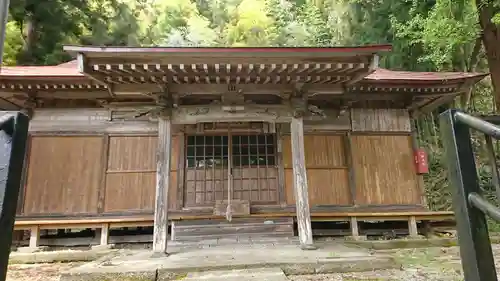 武隈神社の本殿