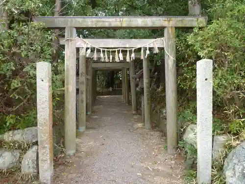 久志本社の鳥居