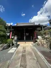 寳藏院の本殿