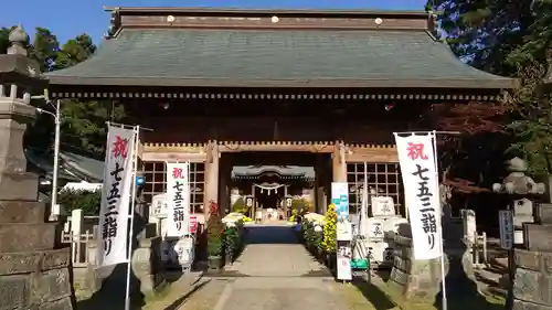 常陸第三宮　吉田神社の山門・神門