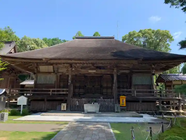 國分寺の本殿・本堂