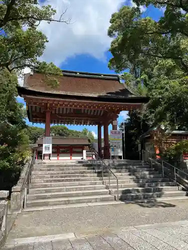 津島神社の山門