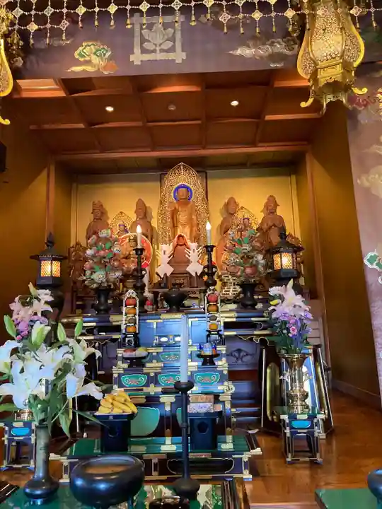 妙安寺の本殿・本堂