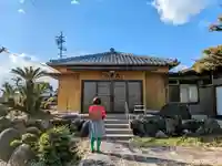 鞠鹿野寺の本殿・本堂