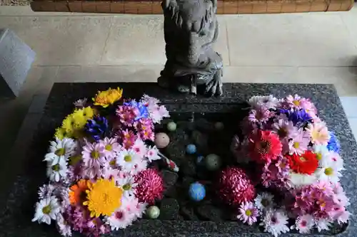 滑川神社 - 仕事と子どもの守り神の手水