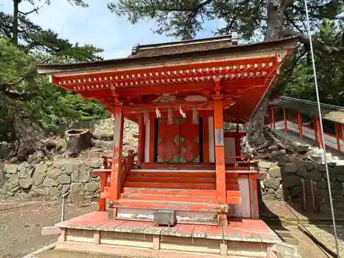 日御碕神社の末社