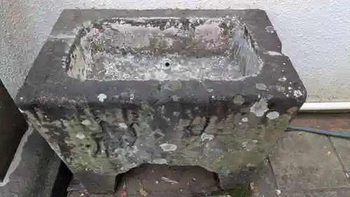 本古川町稲荷神社の手水舎