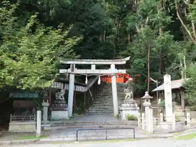 八神社の鳥居
