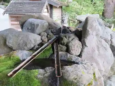 不二阿祖山太神宮の手水舎