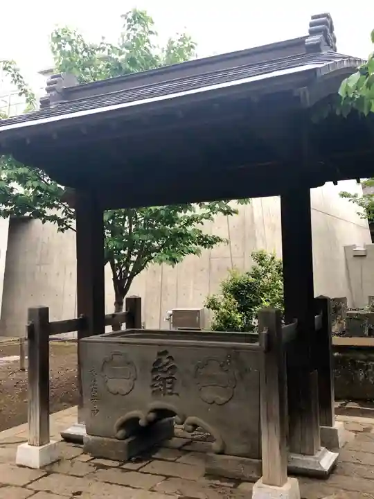 祐天寺の手水舎