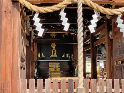 梅宮大社の本殿・本堂