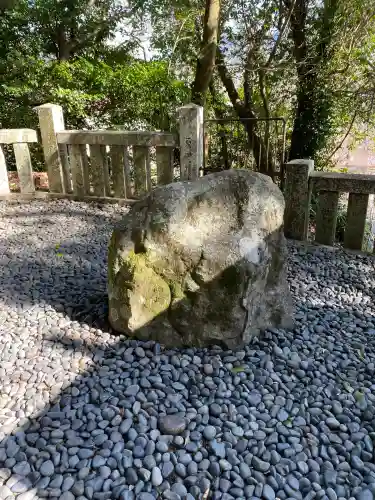 鎮西大社諏訪神社の{uncategorized: "未分類", other: "その他", undefined: "問題あり", building: "その他建物", grave: "お墓", sacred_gate: "鳥居", guardian: "狛犬", statue: "像", buddha: "仏像", history: "歴史", nature: "自然", garden: "庭園", animal: "動物", pagoda: "塔", temizu: "手水舎", mountain_gate: "山門・神門", sanctuary: "本殿・本堂", subordinate: "末社・摂社", art: "芸術", scenery: "景色", jizo: "地蔵", ema: "絵馬", goshuin: "御朱印", omikuji: "おみくじ", items: "授与品その他", amulet: "お守り", goshuincho: "御朱印帳", eats: "食事", festival: "お祭り", votive_dance: "神楽", shichigosan: "七五三参", wedding: "結婚式", experience: "体験その他", initially: "初詣", around: "周辺", anti_infection: "感染症対策"}